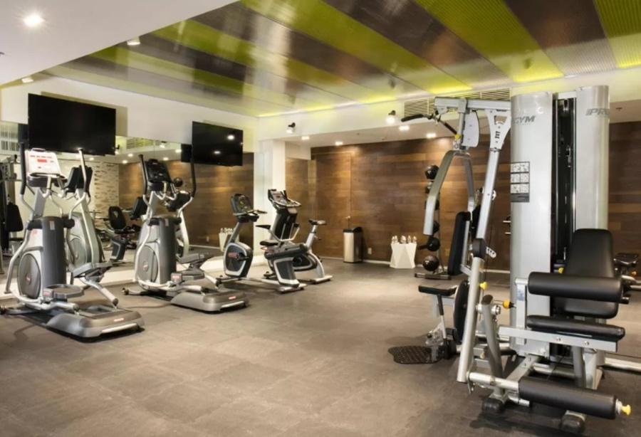 Krystal Grand Suites Insurgentes Mexico City Exterior photo The gym at the hotel