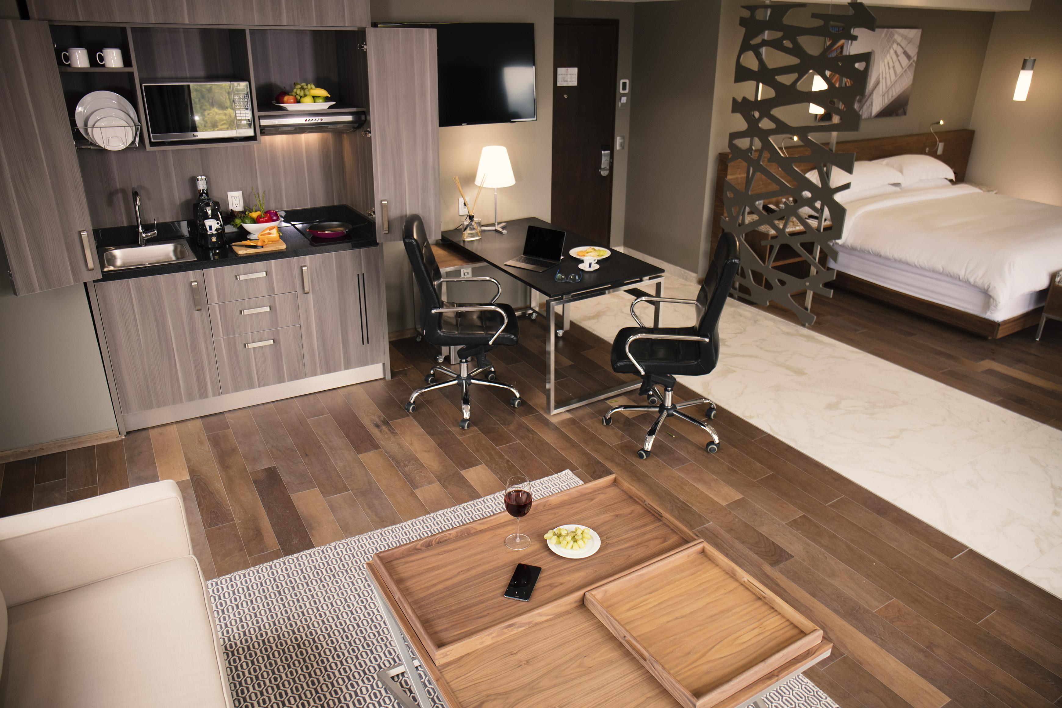 Krystal Grand Suites Insurgentes Mexico City Exterior photo A typical studio apartment