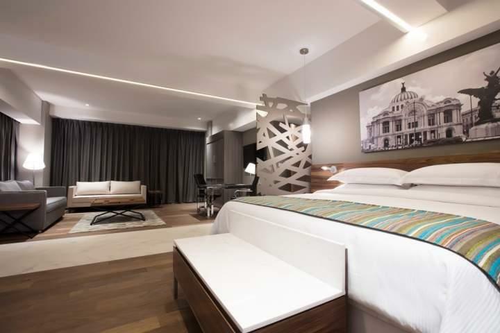 Krystal Grand Suites Insurgentes Mexico City Exterior photo Deluxe Room